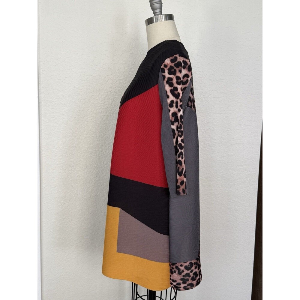 Oo Lala Colorful Graphic Women’s Top Sir S/m Artsy Print GUC - Picture 4 of 12